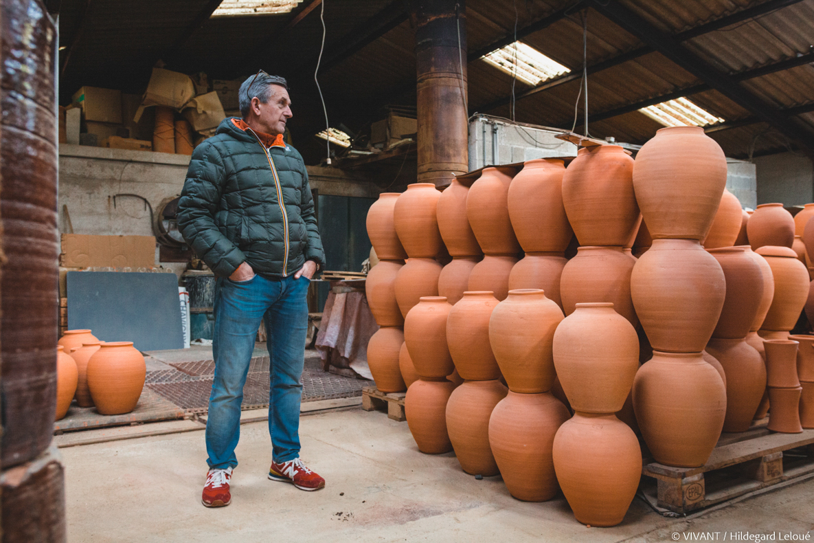 Ollas of irrigation at the Jamet pottery - photo credit: VIVANT